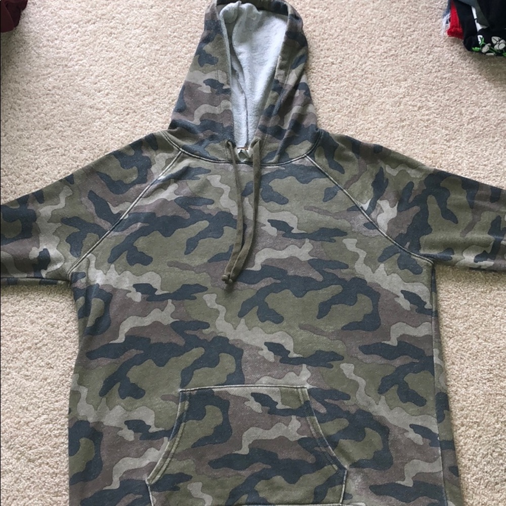 American Eagle Camo Hoodie